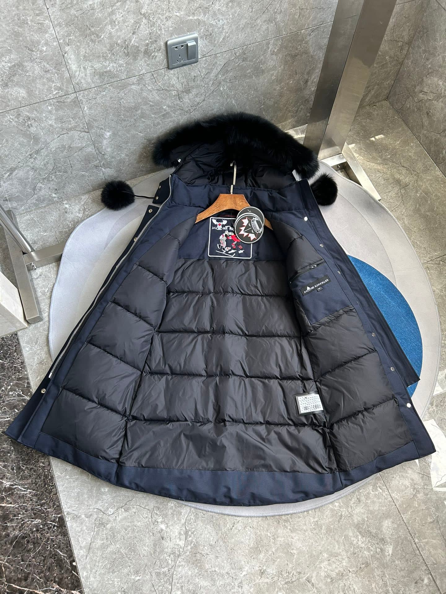 Moose Knuckles Stirling Parka J01 Moose Knuckles Stirling Parka J01